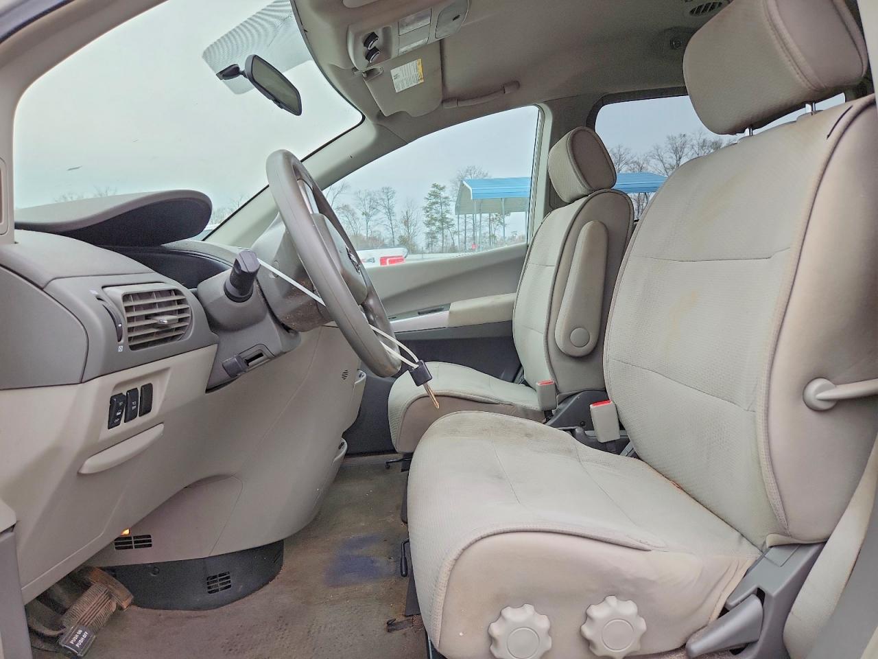 2009 NISSAN QUEST 3.5 photo 13