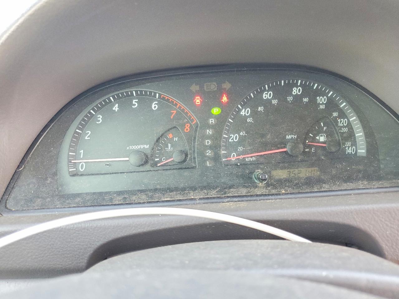 2002 TOYOTA CAMRY LE photo 17