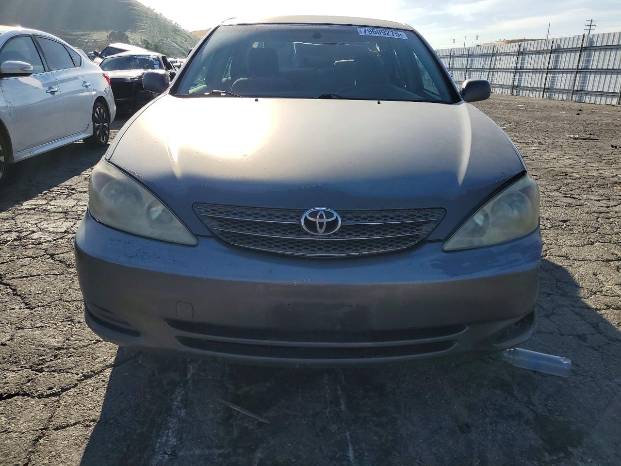 2002 TOYOTA CAMRY LE photo 9