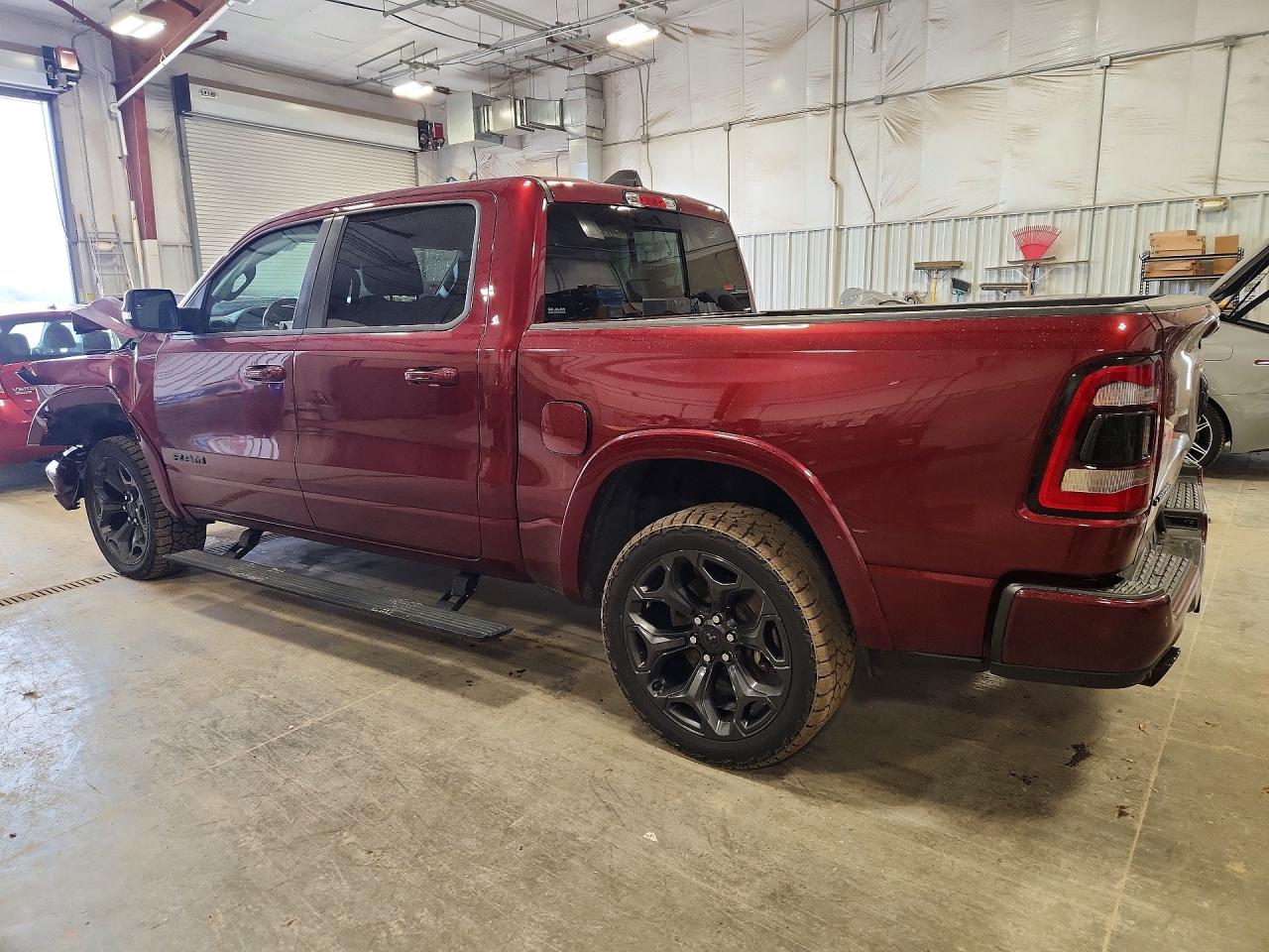 2021 RAM 1500 LIMITED photo 4