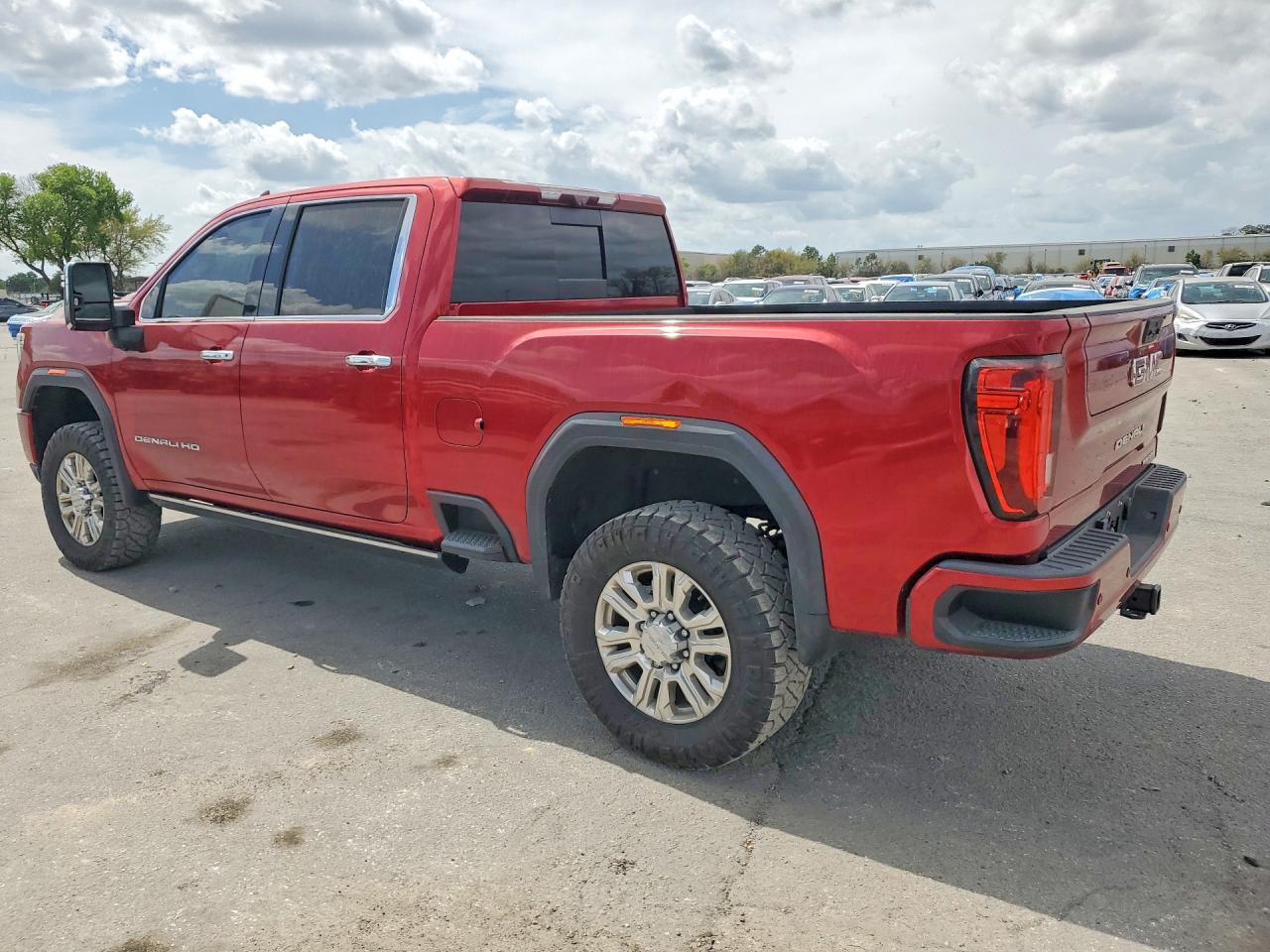 2021 GMC SIERRA K2500 DENALI photo 2