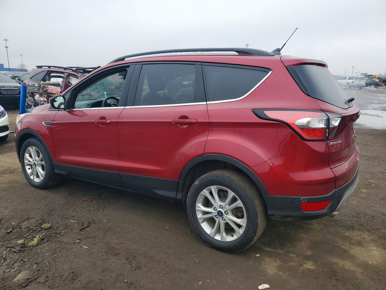 2018 FORD ESCAPE SEL photo 3