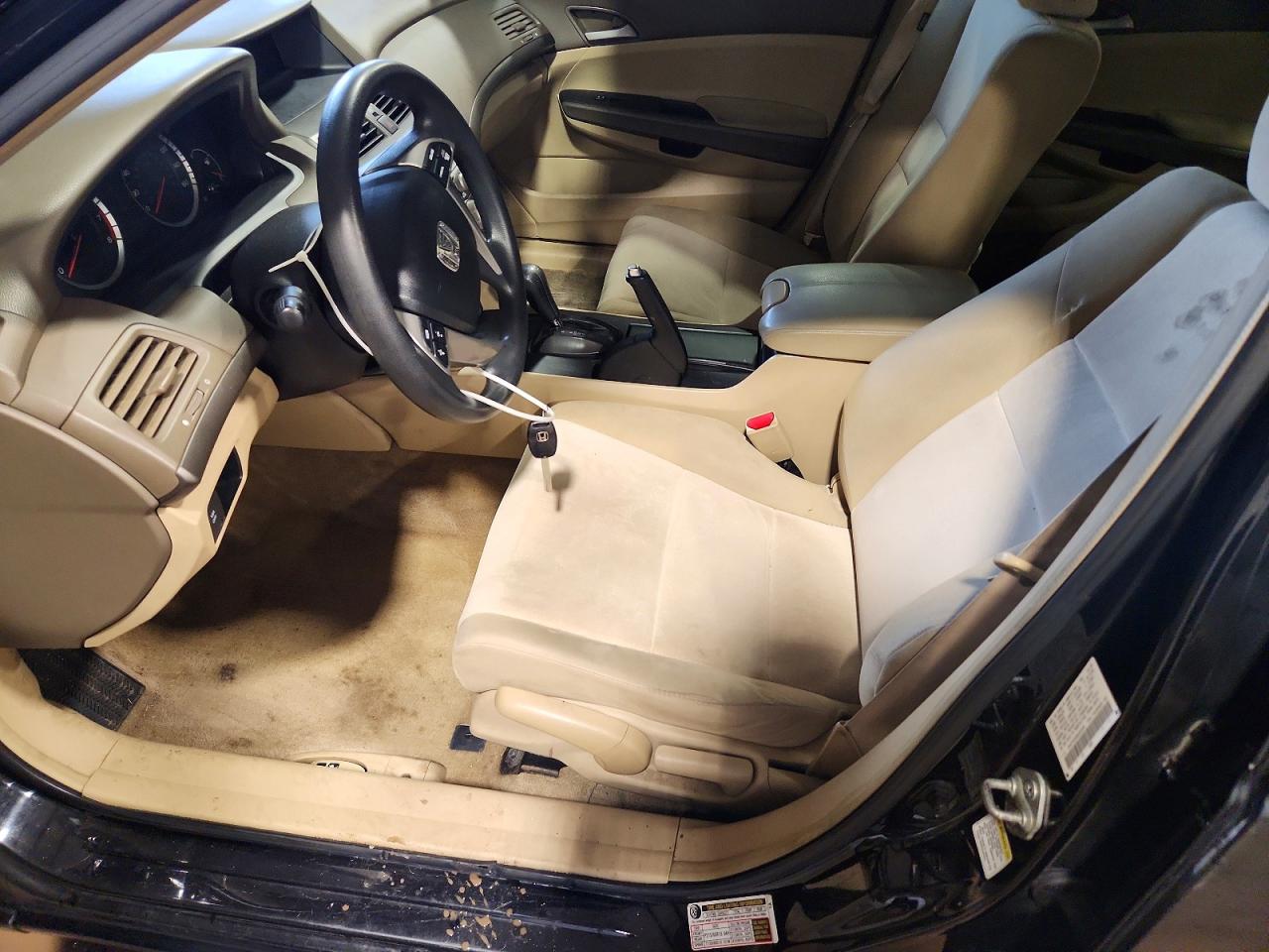 2008 HONDA ACCORD LX photo 13