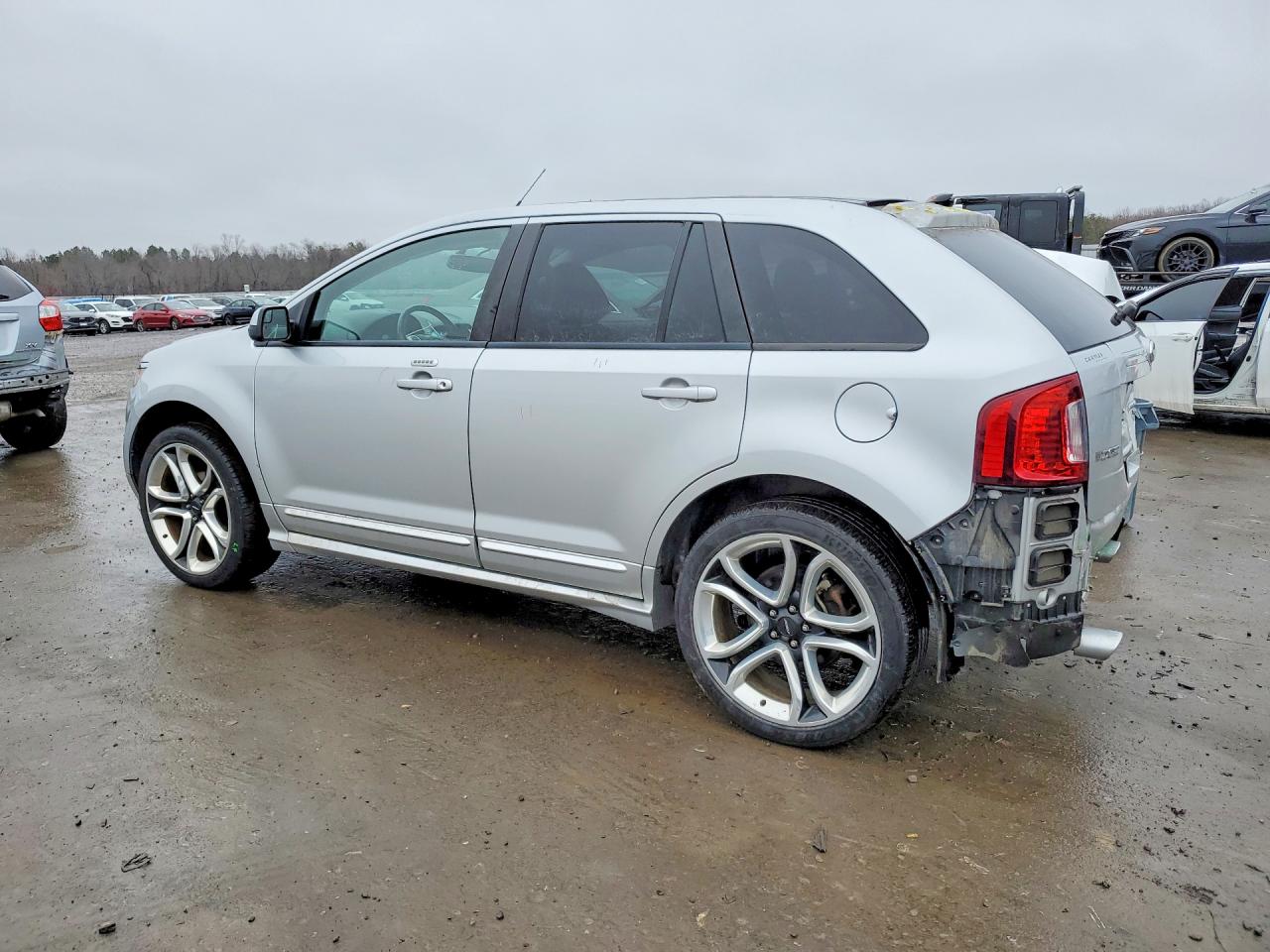 2013 FORD EDGE SPORT photo 2