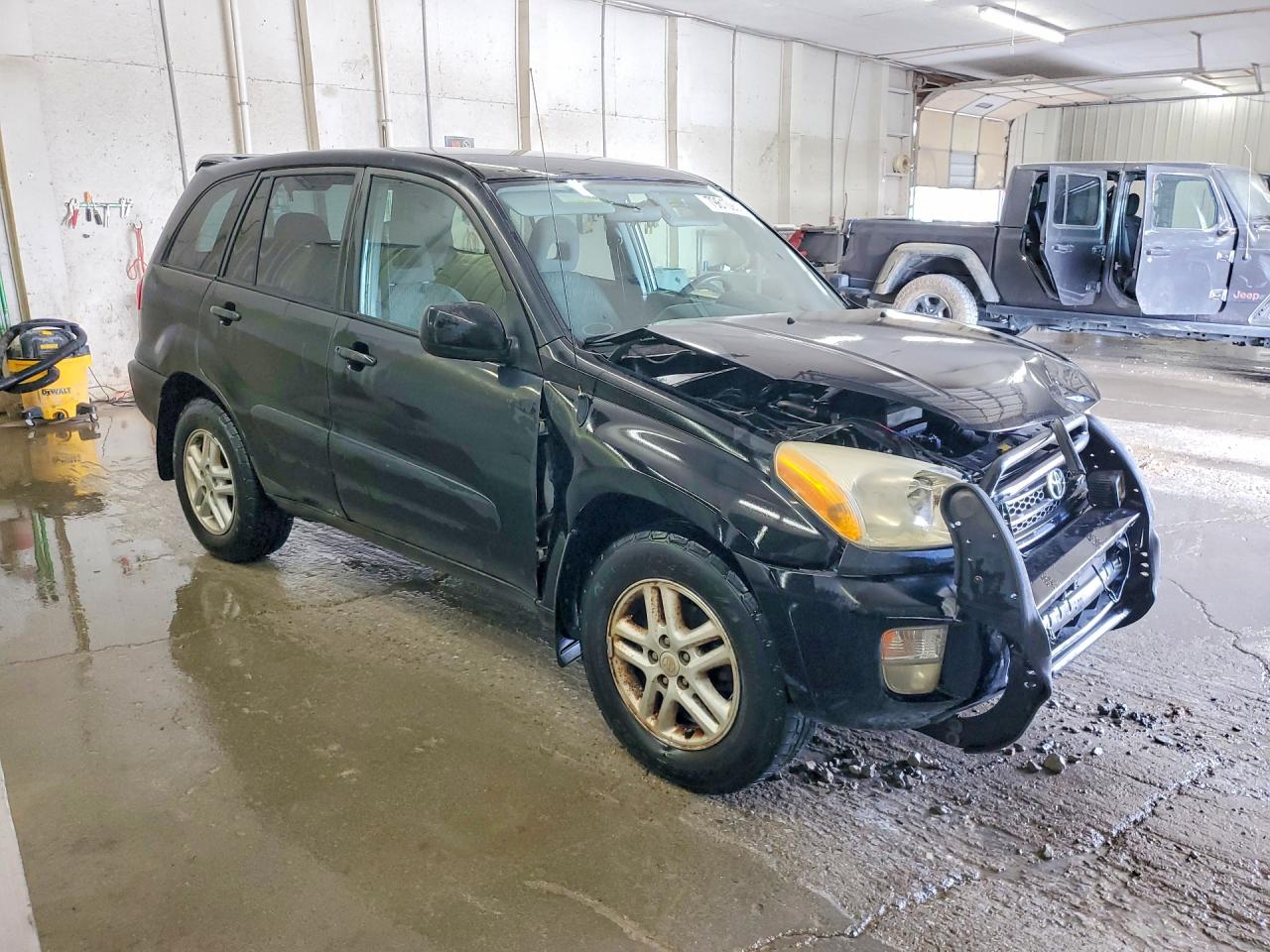 2002 TOYOTA RAV4 BASE photo 4