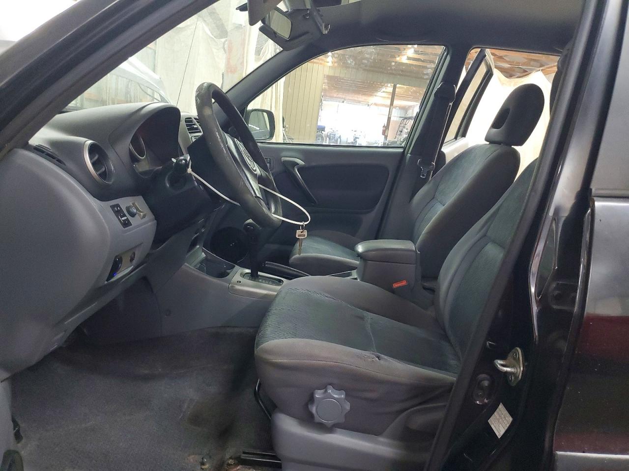 2002 TOYOTA RAV4 BASE photo 7