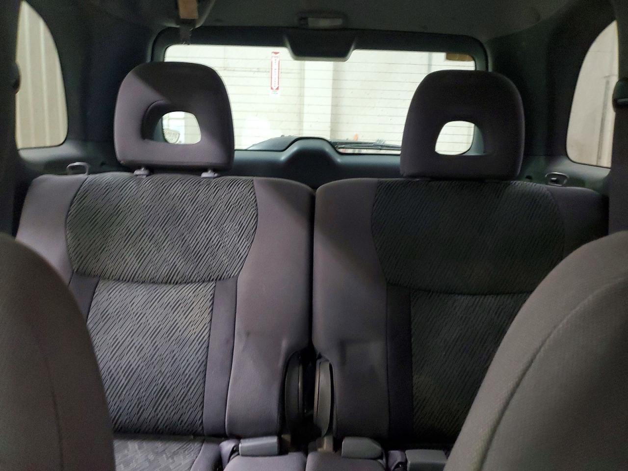 2002 TOYOTA RAV4 BASE photo 10
