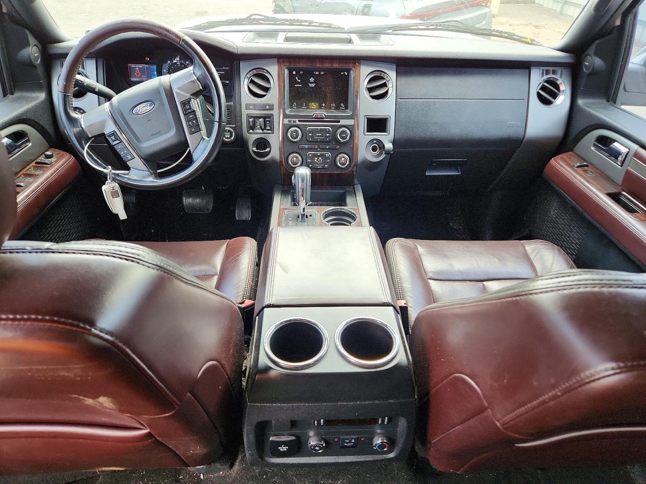 2017 FORD EXPEDITION PLATINUM photo 8