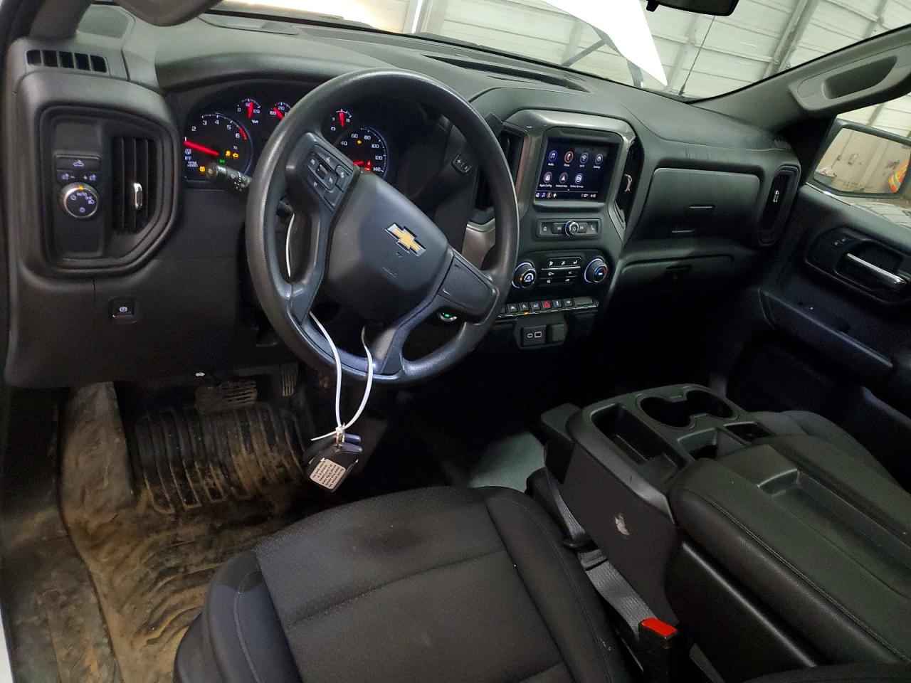 2024 CHEVROLET SILVERADO C1500 photo 22