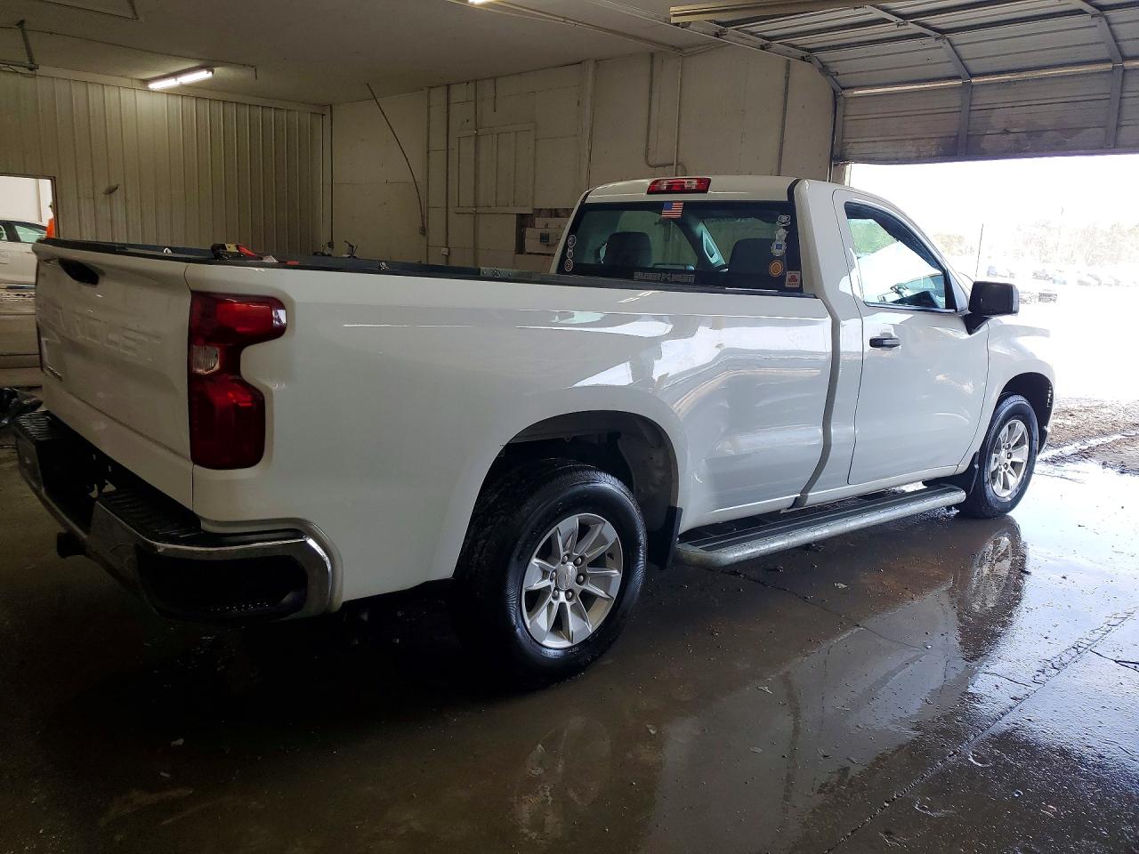 2024 CHEVROLET SILVERADO C1500 photo 7