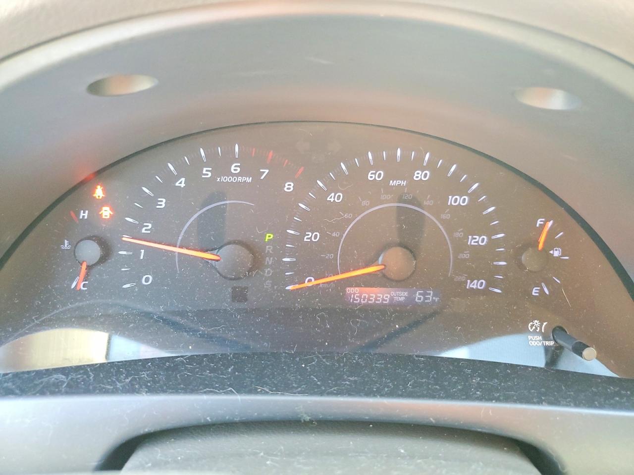 2011 TOYOTA CAMRY LE photo 9