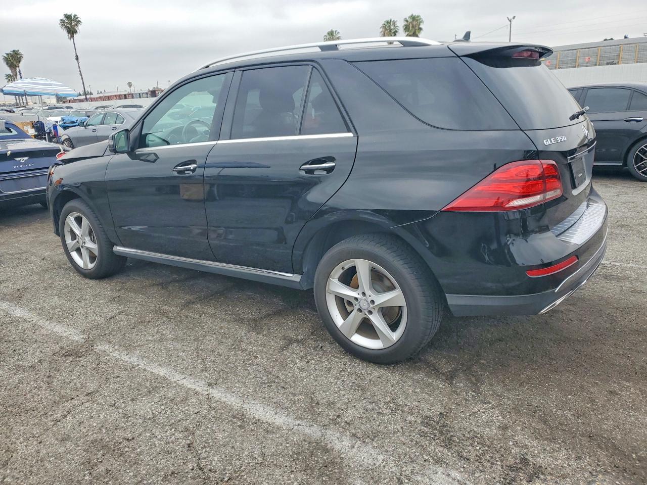 2016 MERCEDES-BENZ GLE 350 4MATIC photo 3