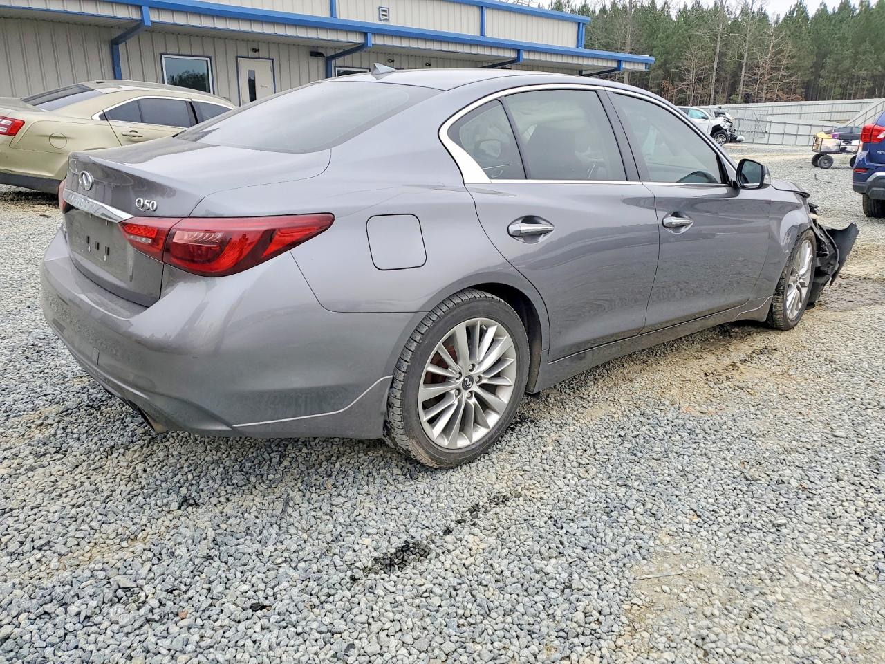 2018 INFINITI Q50 3.0T LUXE photo 5