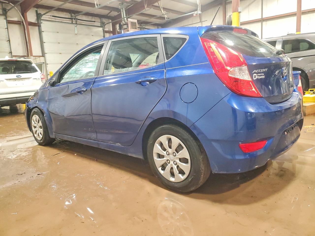 2016 HYUNDAI ACCENT SE photo 3