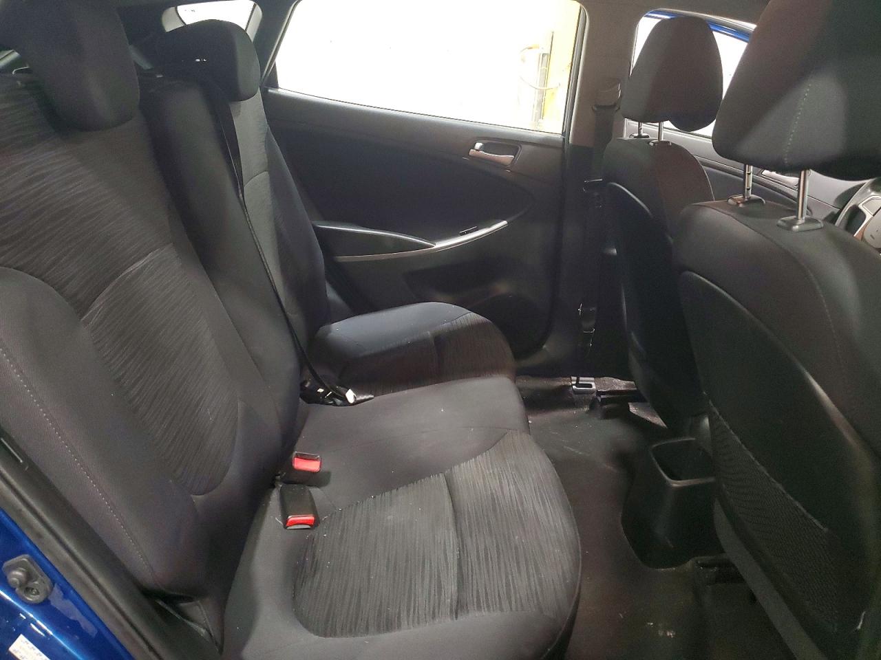 2016 HYUNDAI ACCENT SE photo 19