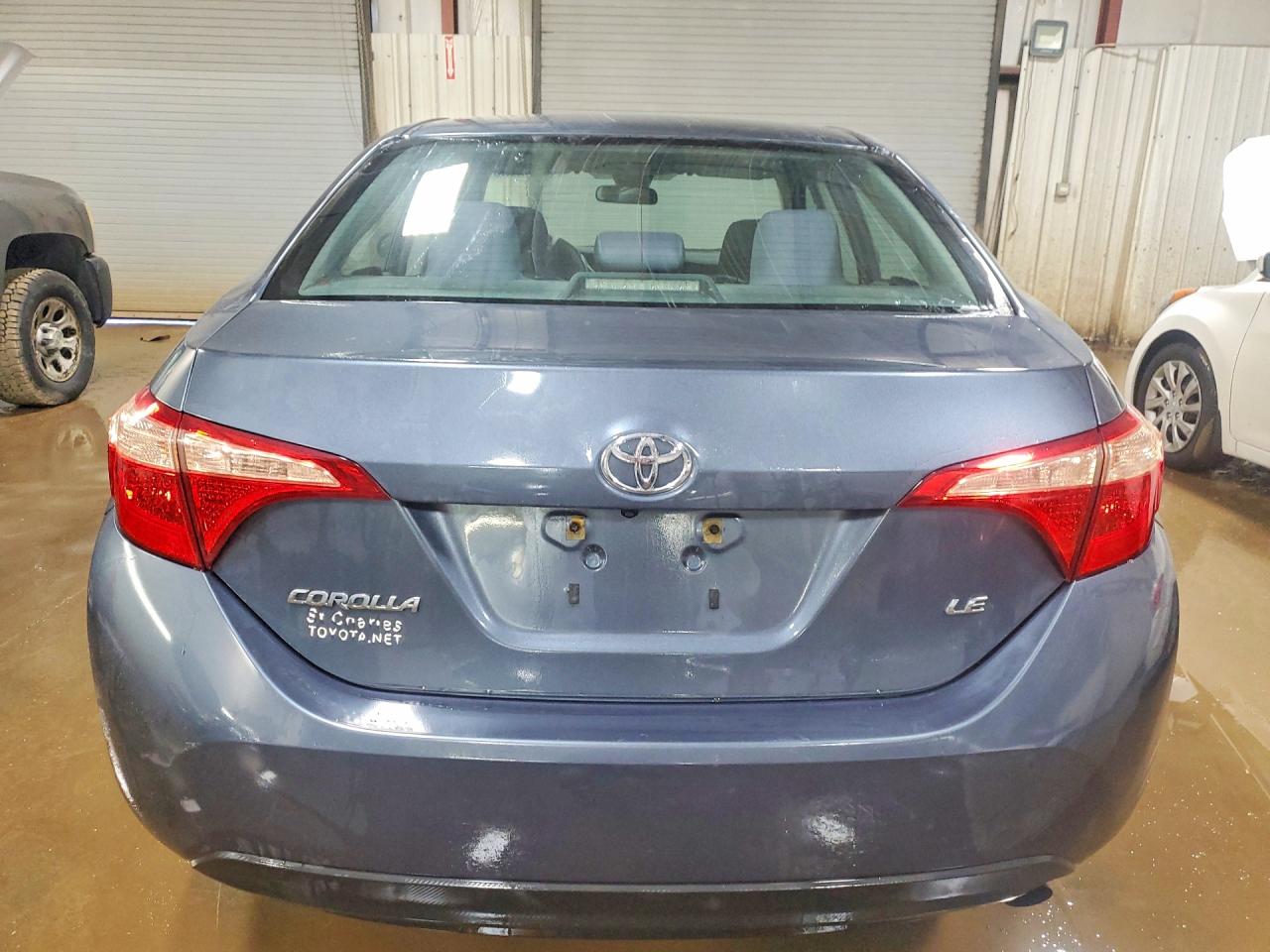 2017 TOYOTA COROLLA LE photo 11