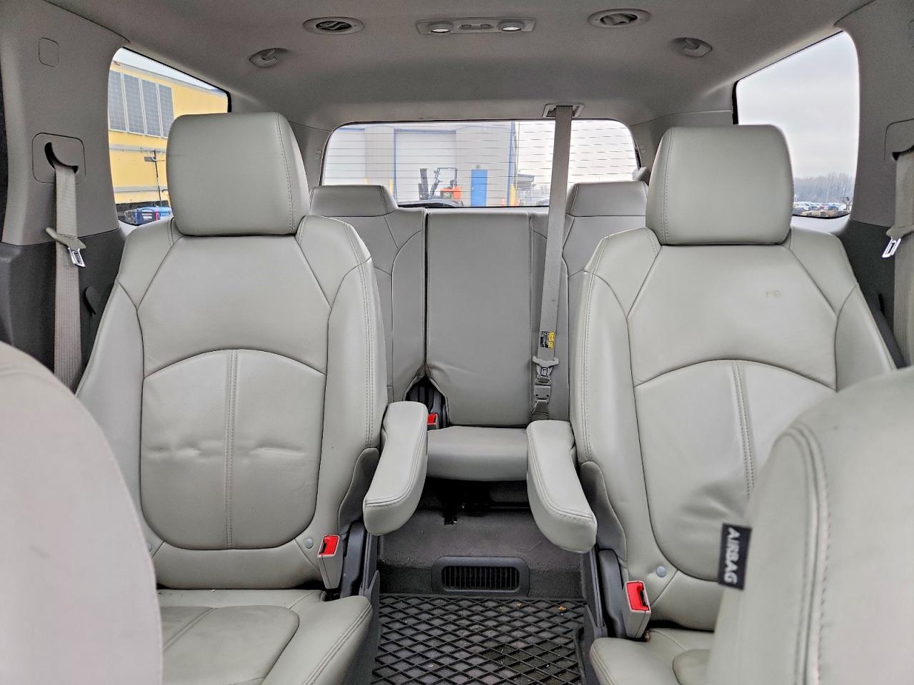 2016 GMC ACADIA photo 10