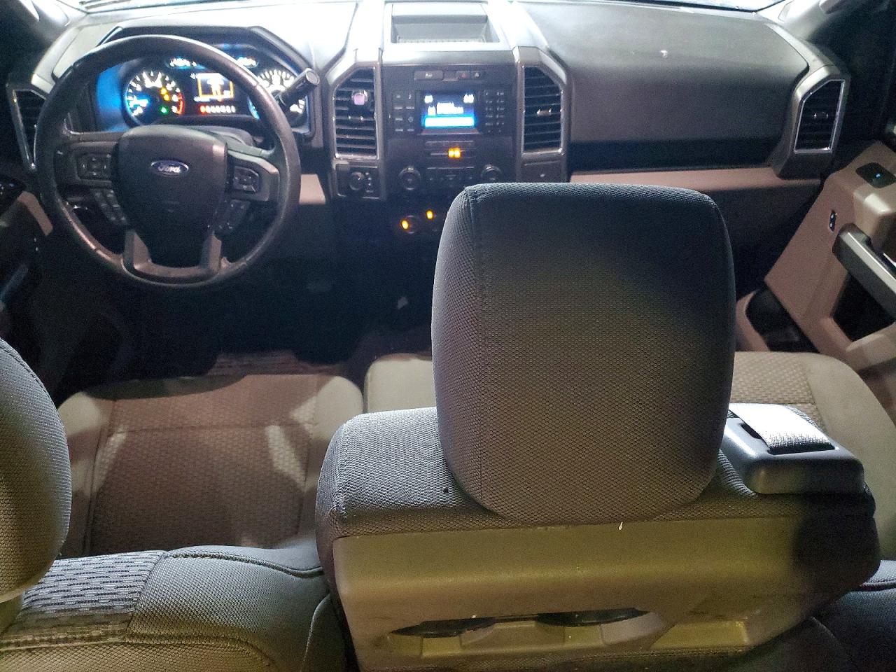 2015 FORD F150 photo 8