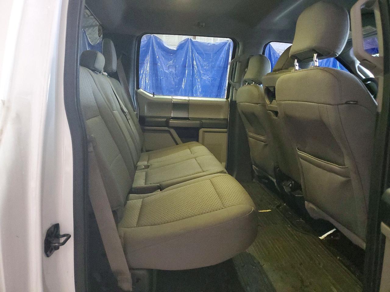 2015 FORD F150 photo 10