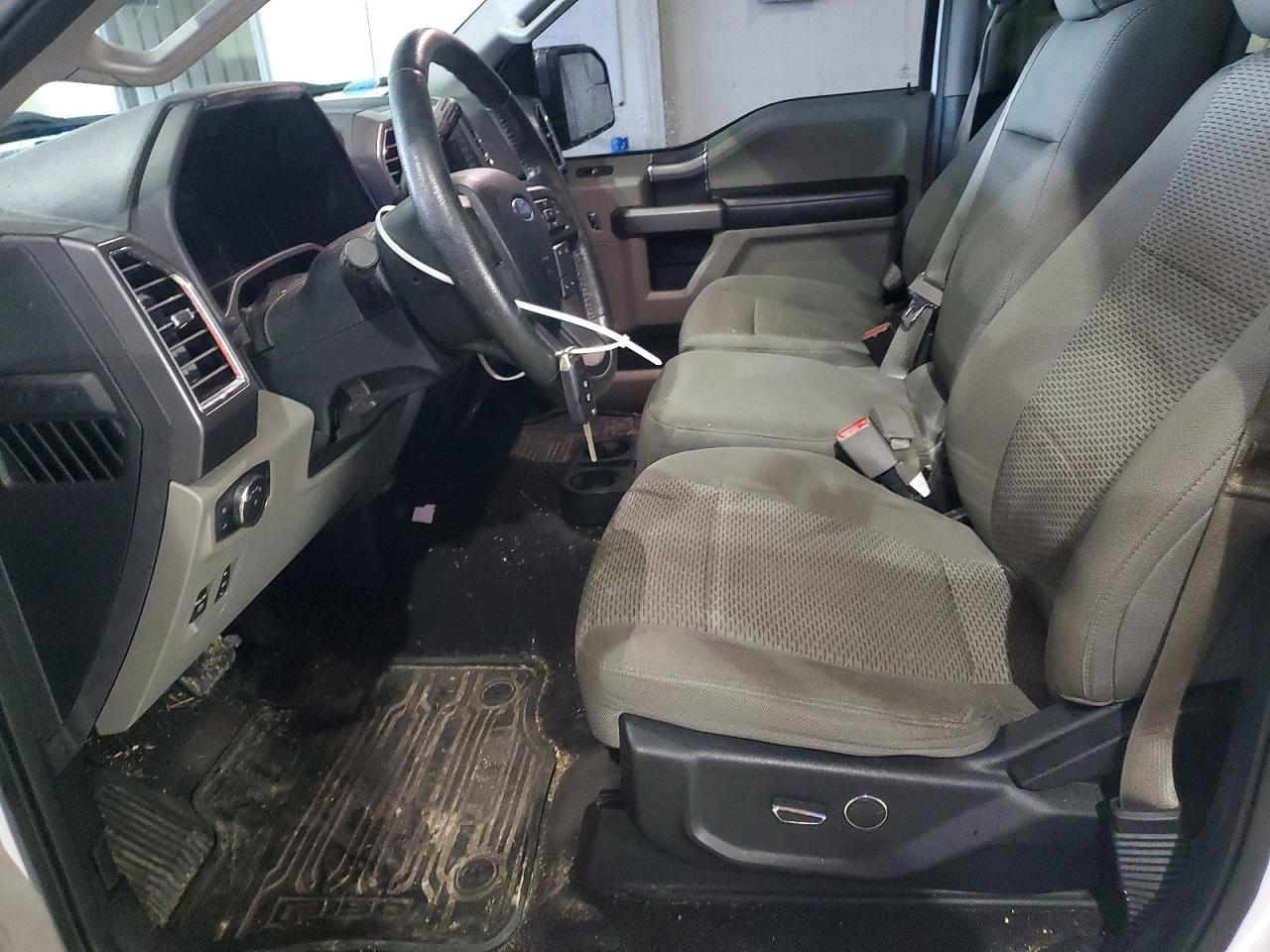2015 FORD F150 photo 7