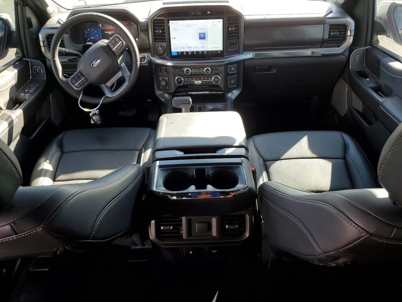 2025 FORD F150 LARIAT photo 15