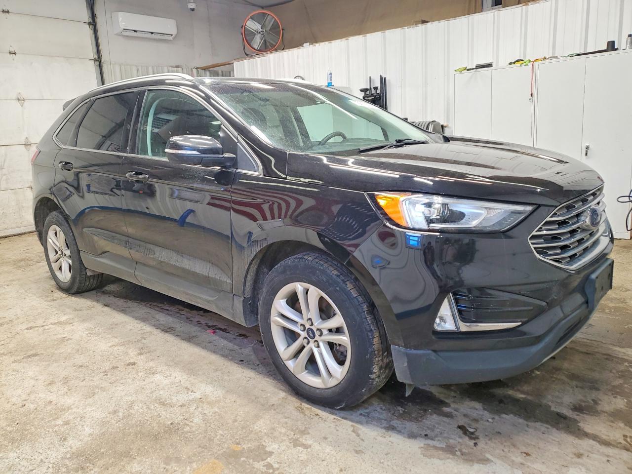2019 FORD EDGE photo 7