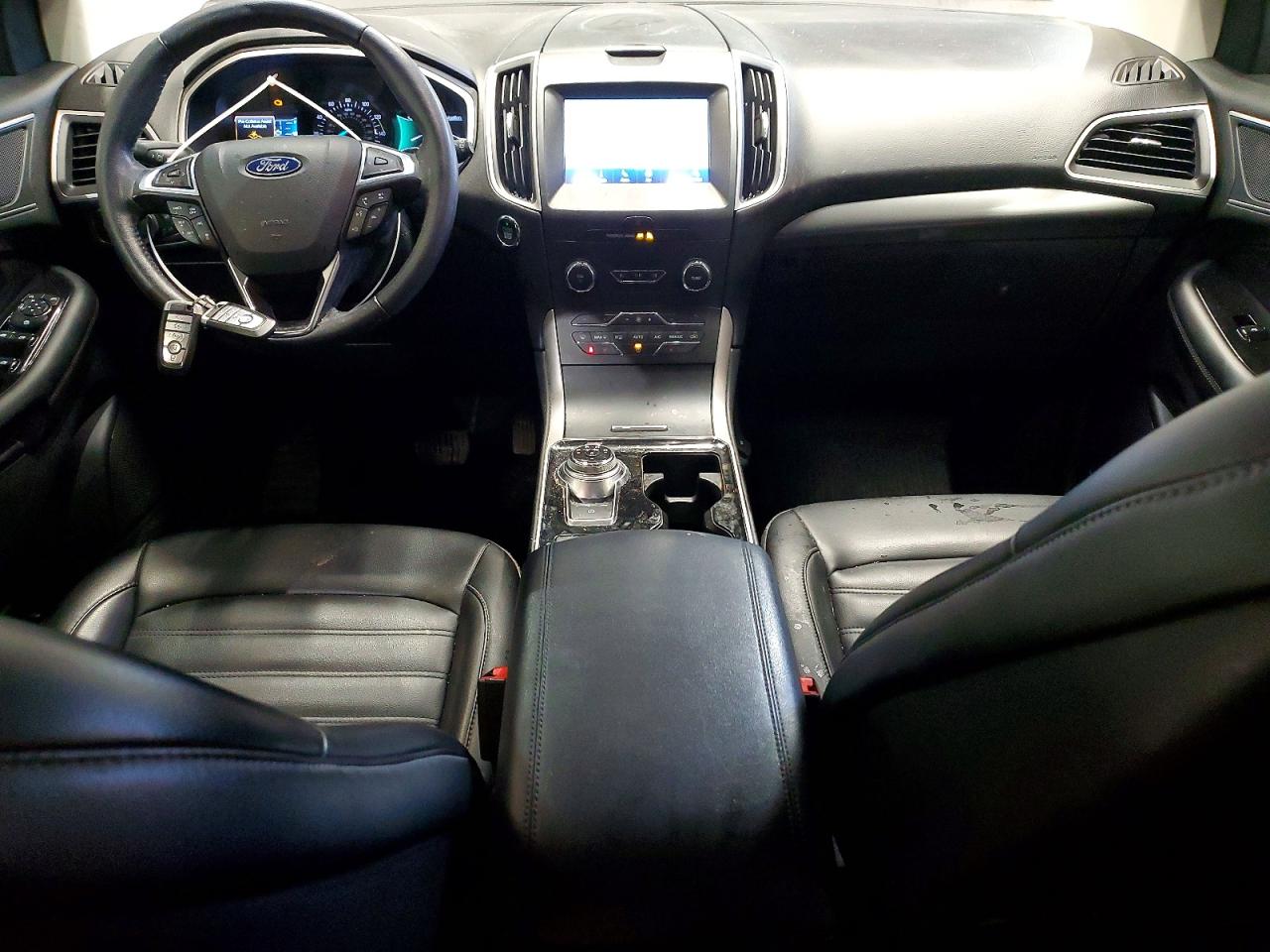 2019 FORD EDGE photo 15