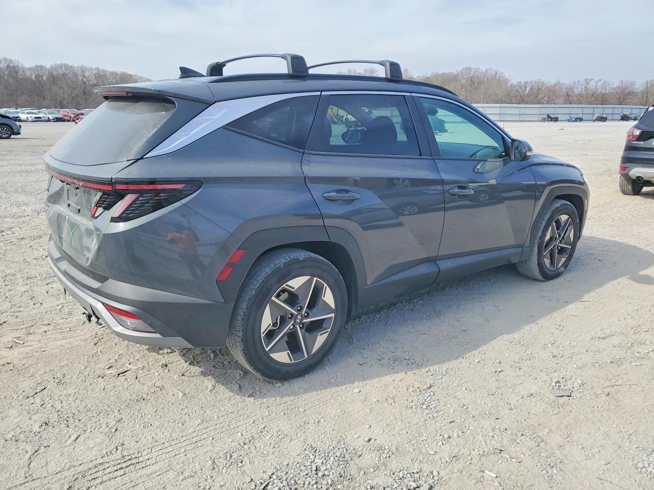 2025 HYUNDAI TUCSON SEL CONVENIENCE photo 3