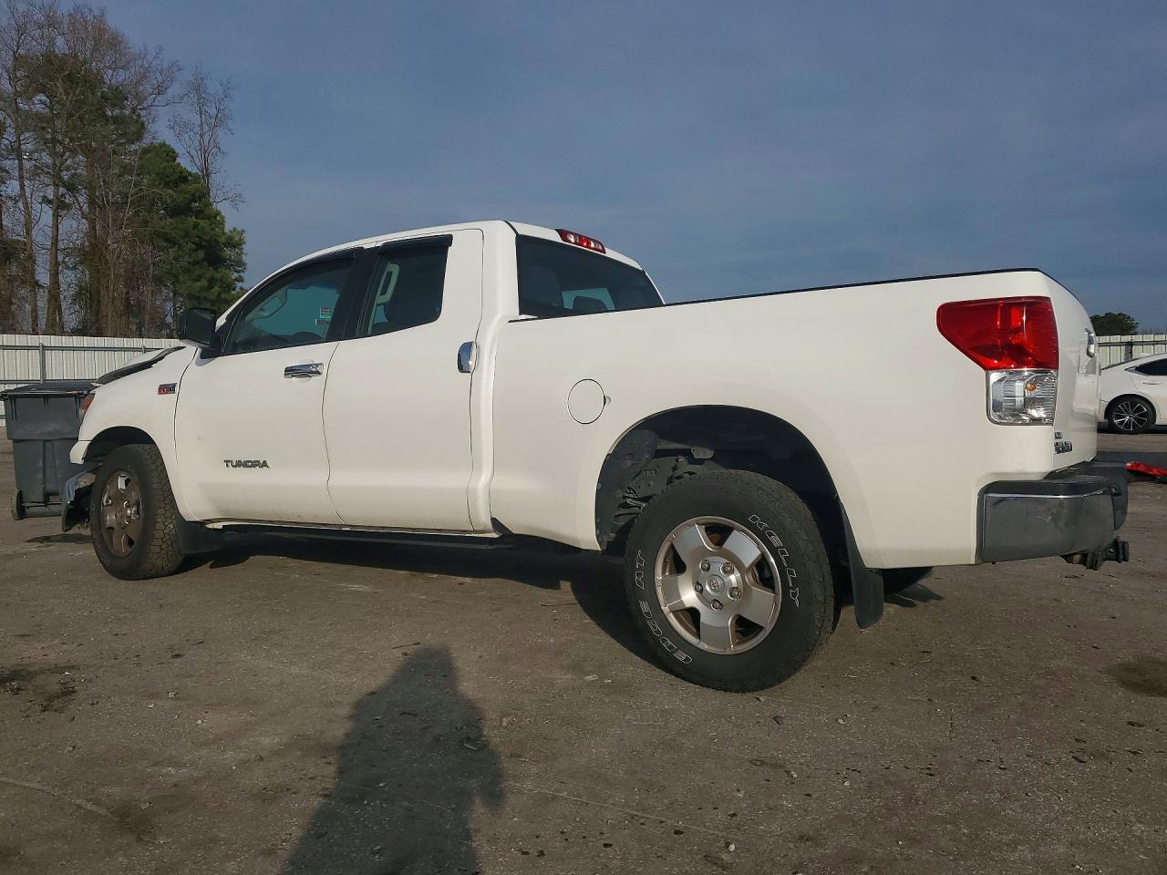 2010 TOYOTA TUNDRA GRADE photo 3