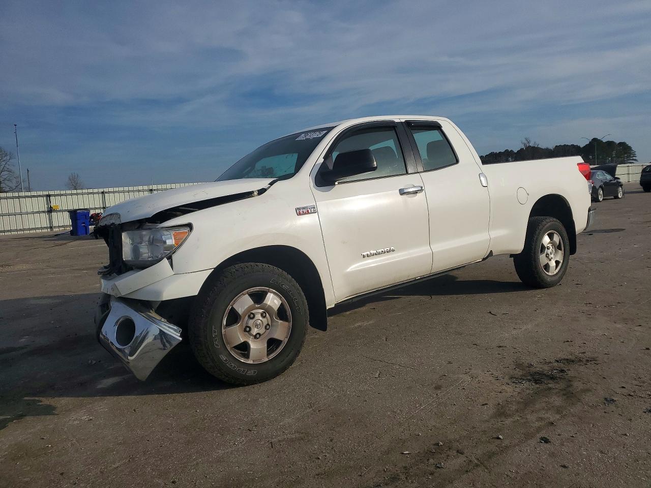 2010 TOYOTA TUNDRA