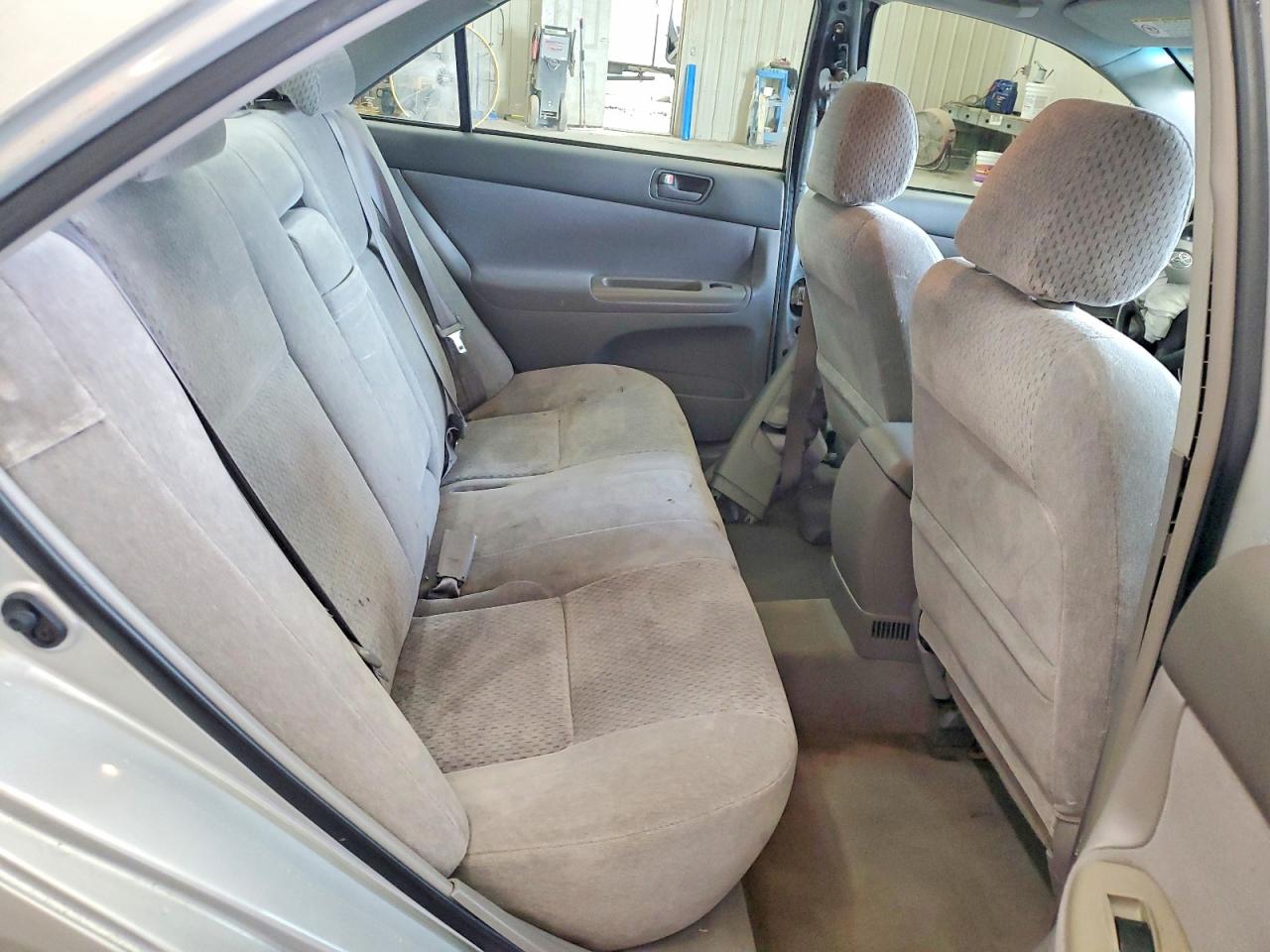 2003 TOYOTA CAMRY LE V6 photo 28