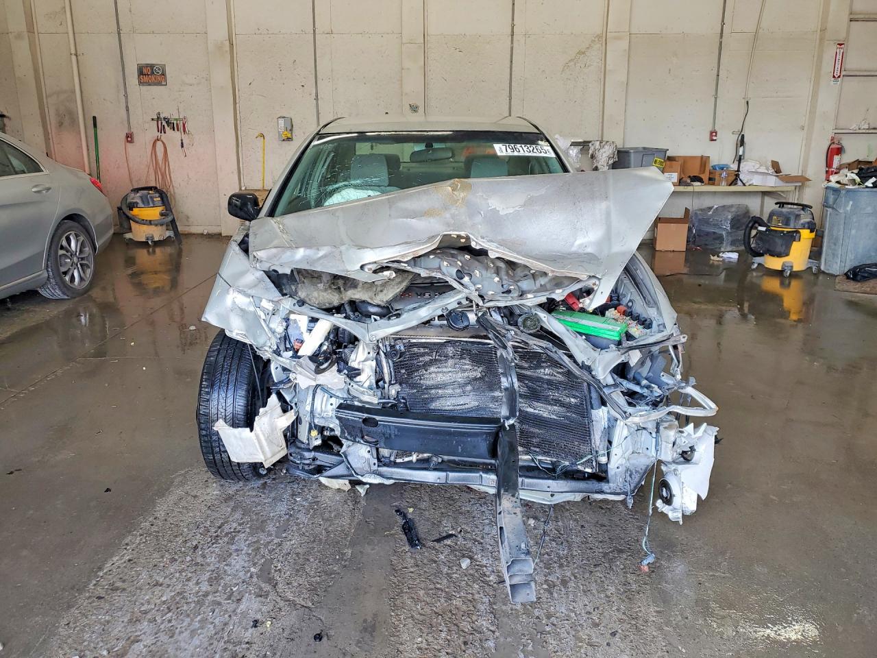 2003 TOYOTA CAMRY LE V6 photo 13