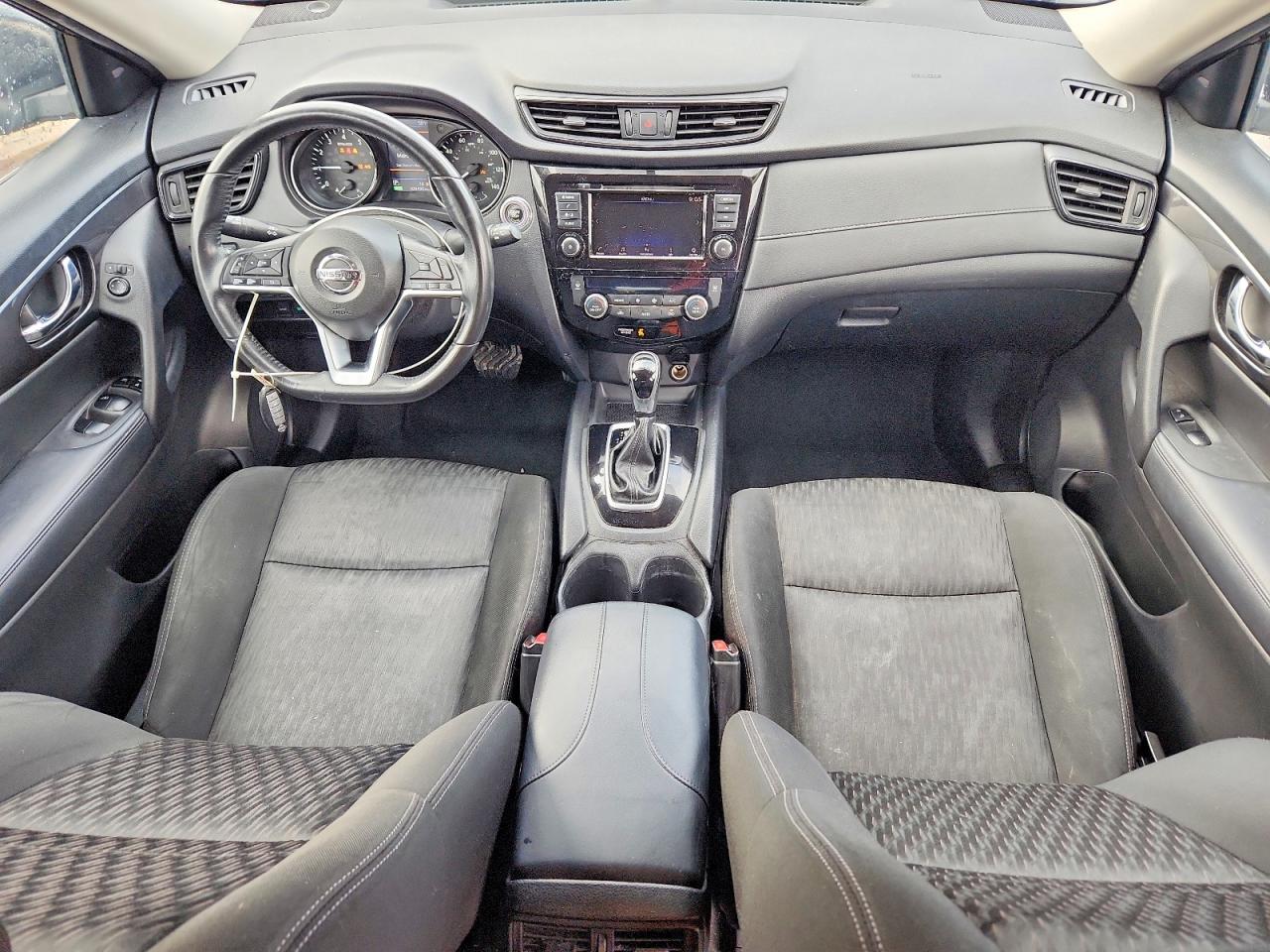 2018 NISSAN ROGUE SV photo 15