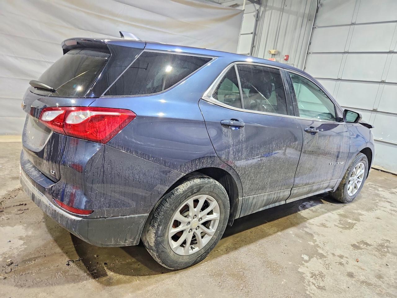 2018 CHEVROLET EQUINOX LT photo 3