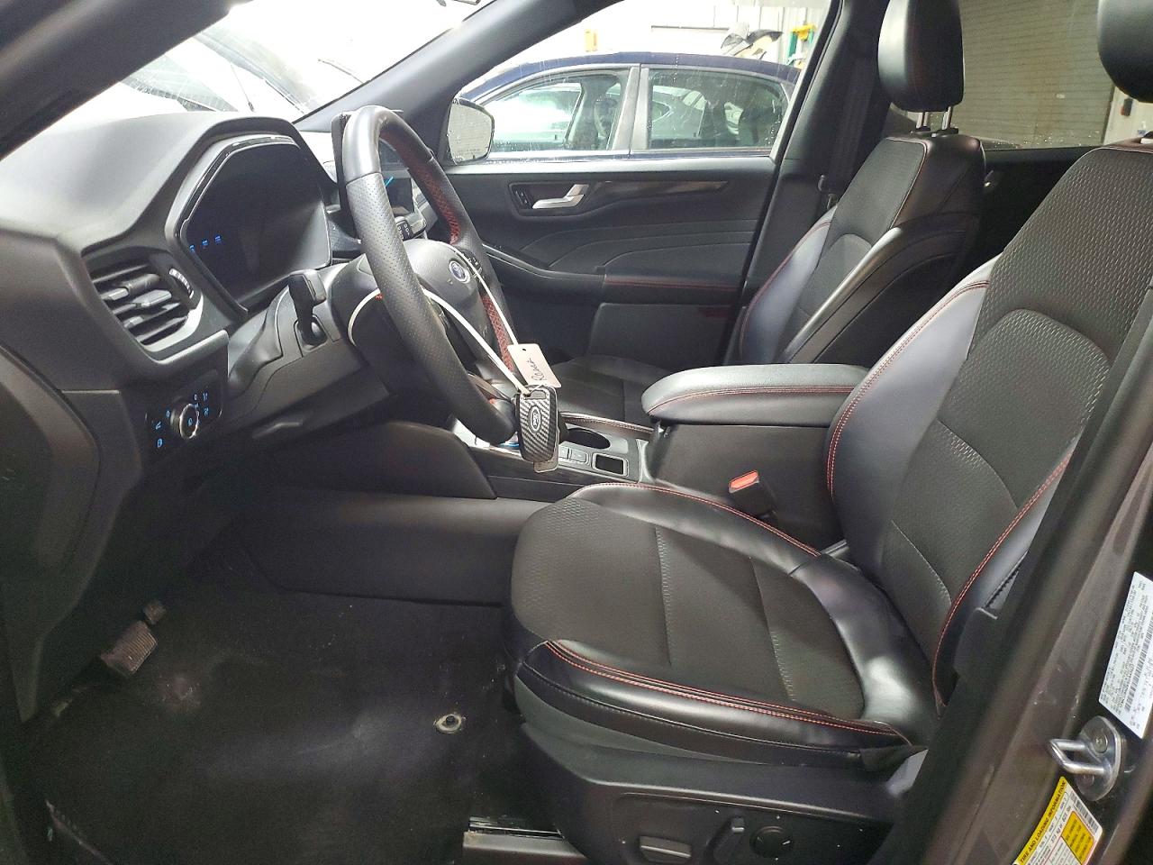 2025 FORD ESCAPE ST LINE SELECT photo 13