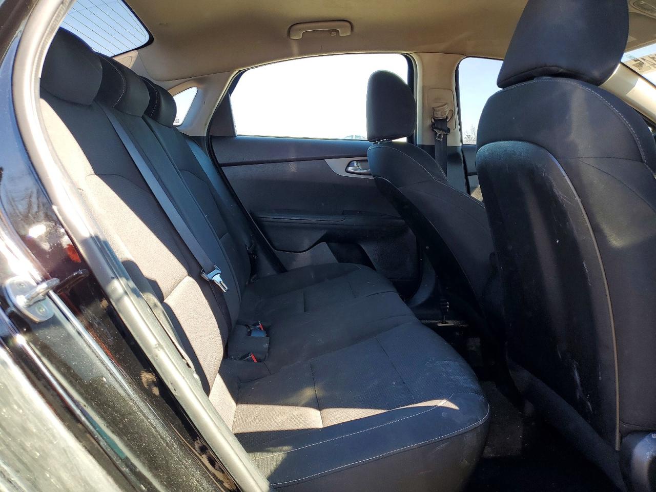 2021 KIA FORTE LXS photo 19