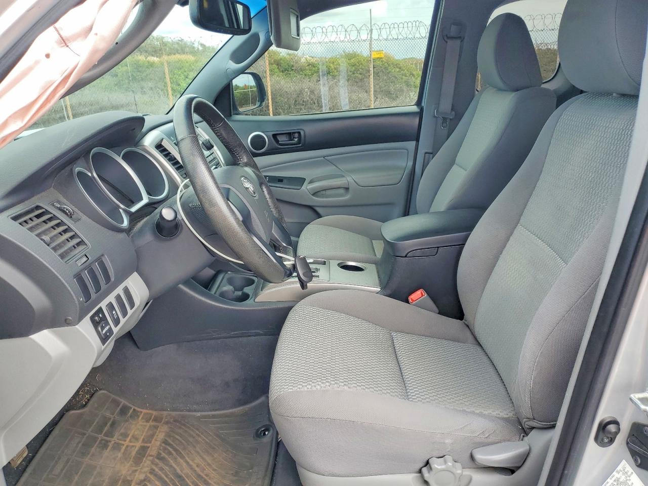 2012 TOYOTA TACOMA BASE photo 7