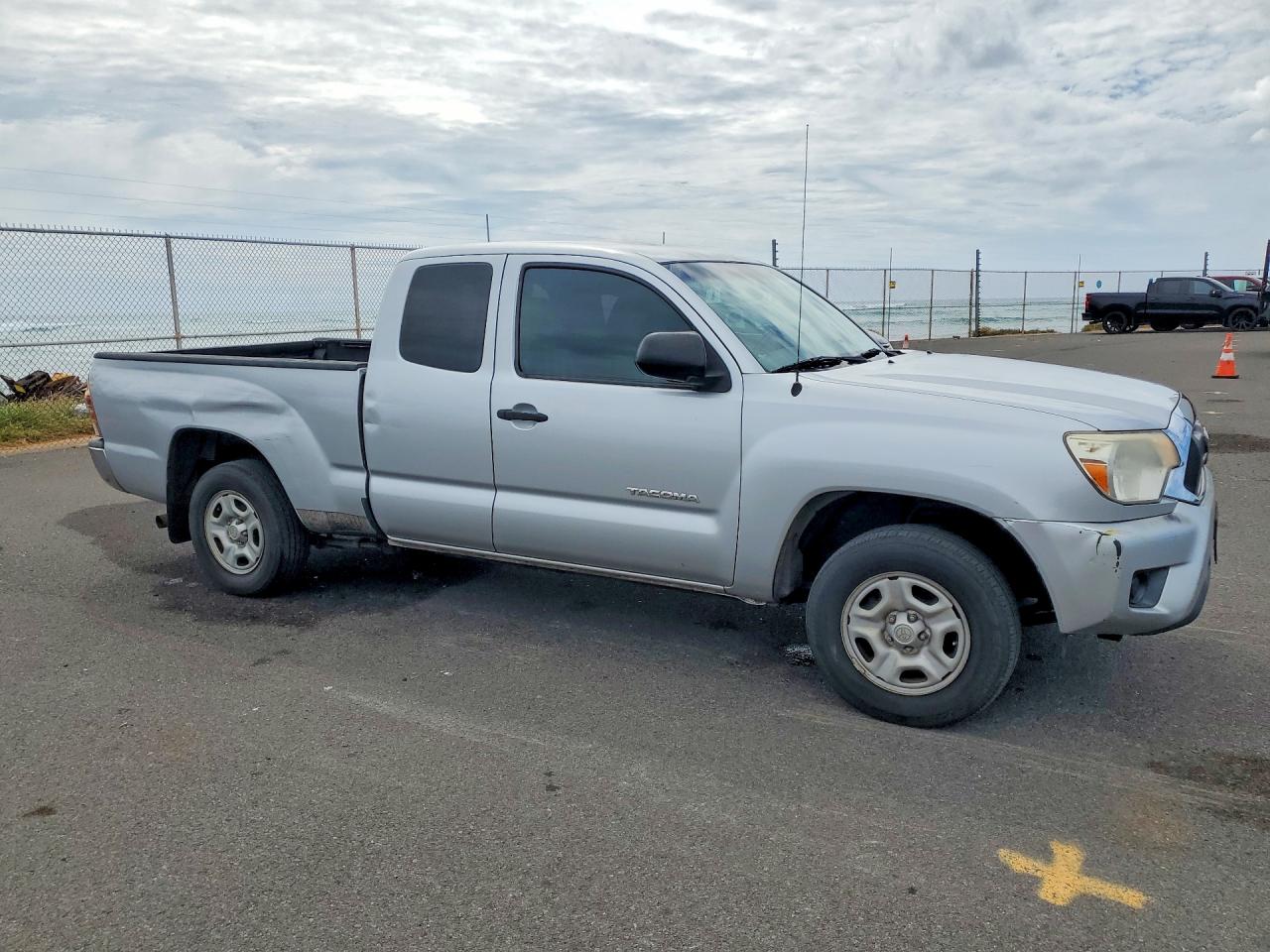 2012 TOYOTA TACOMA BASE photo 4