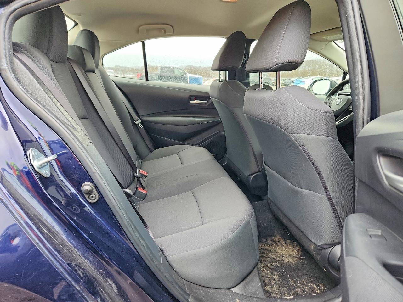 2021 TOYOTA COROLLA LE photo 19