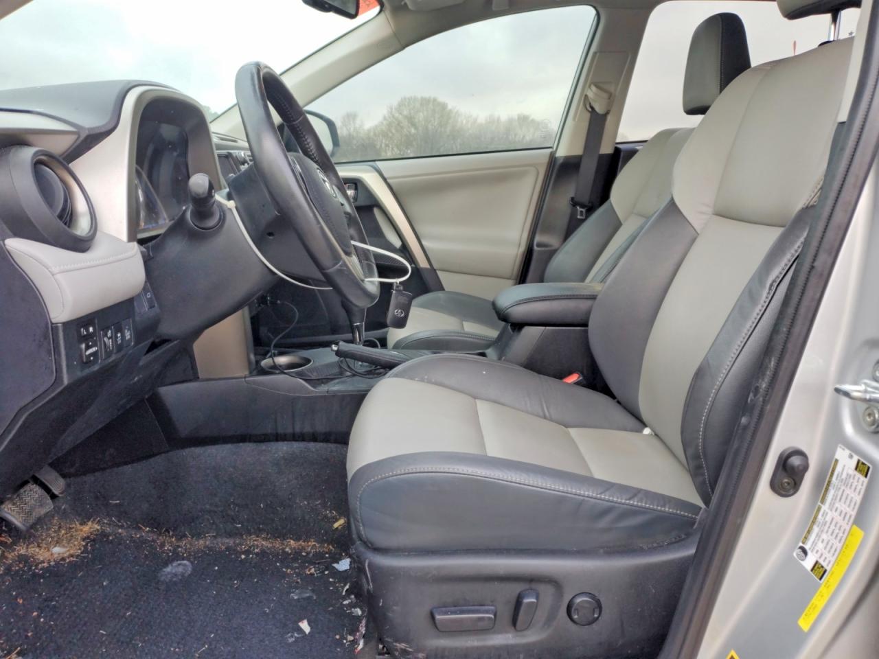 2013 TOYOTA RAV4 LIMITED photo 13