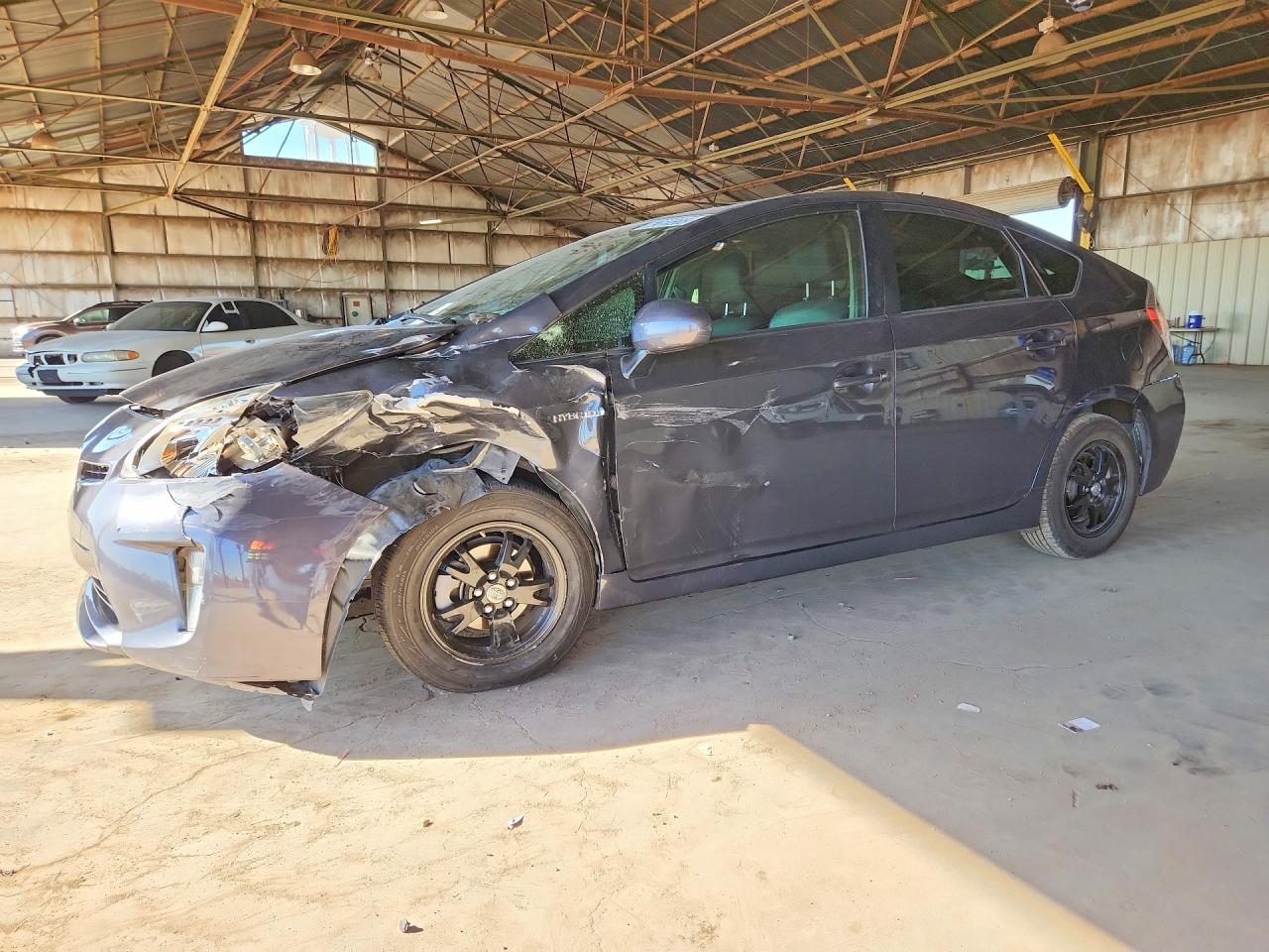 2014 TOYOTA PRIUS