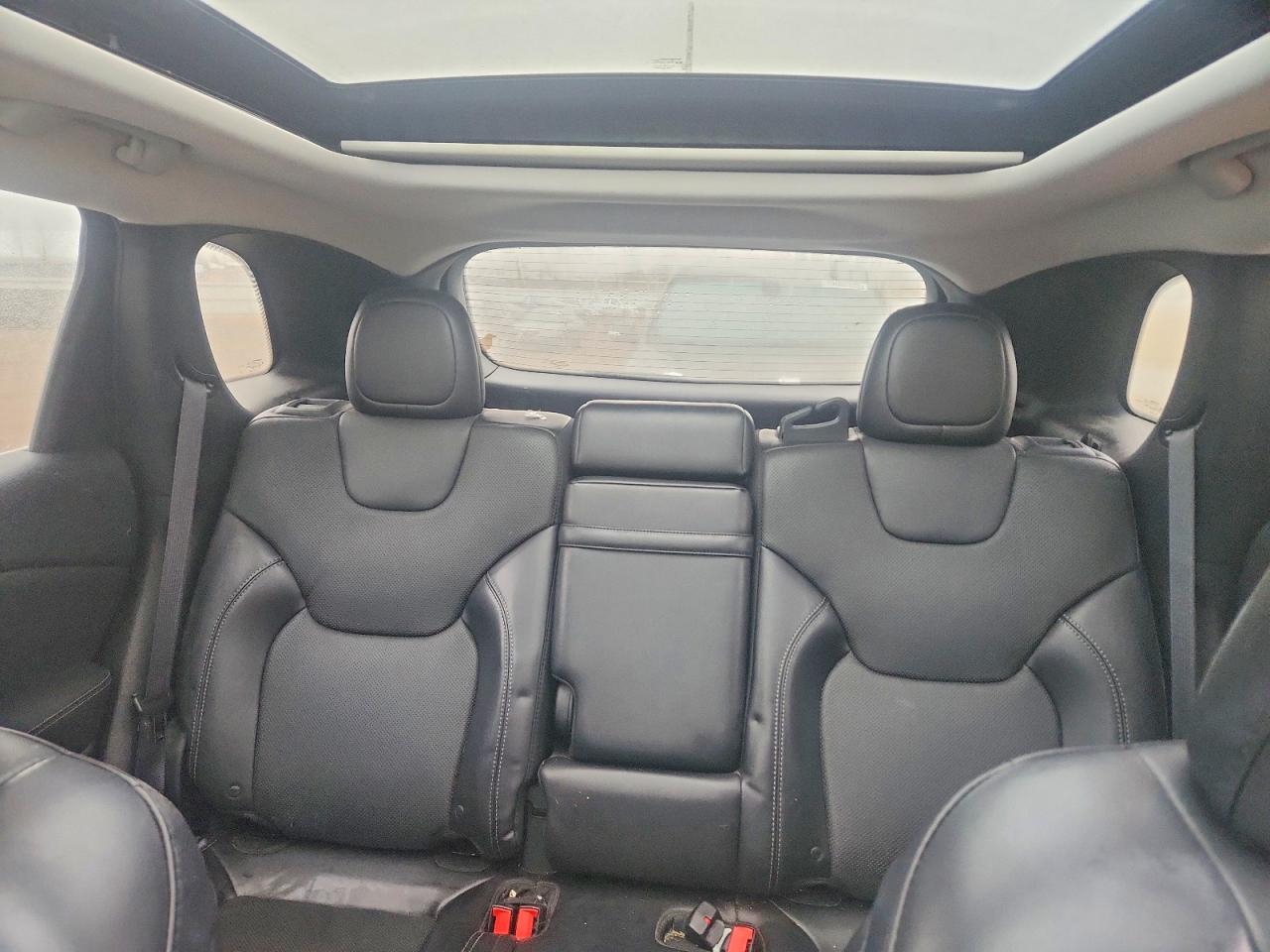 2019 JEEP CHEROKEE LIMITED photo 19