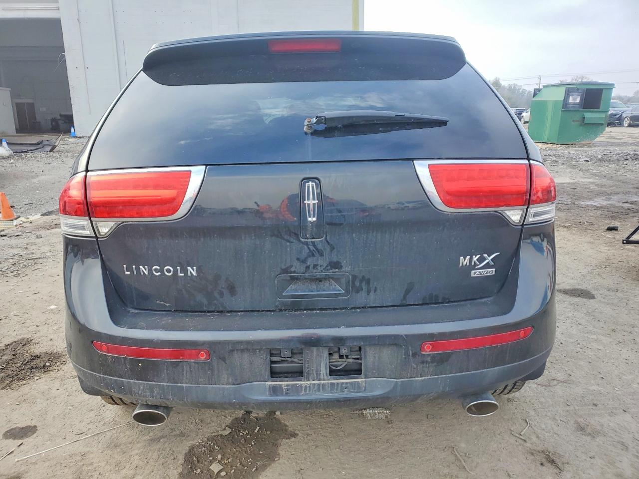 2013 LINCOLN TOWNHOUSE MKX photo 6