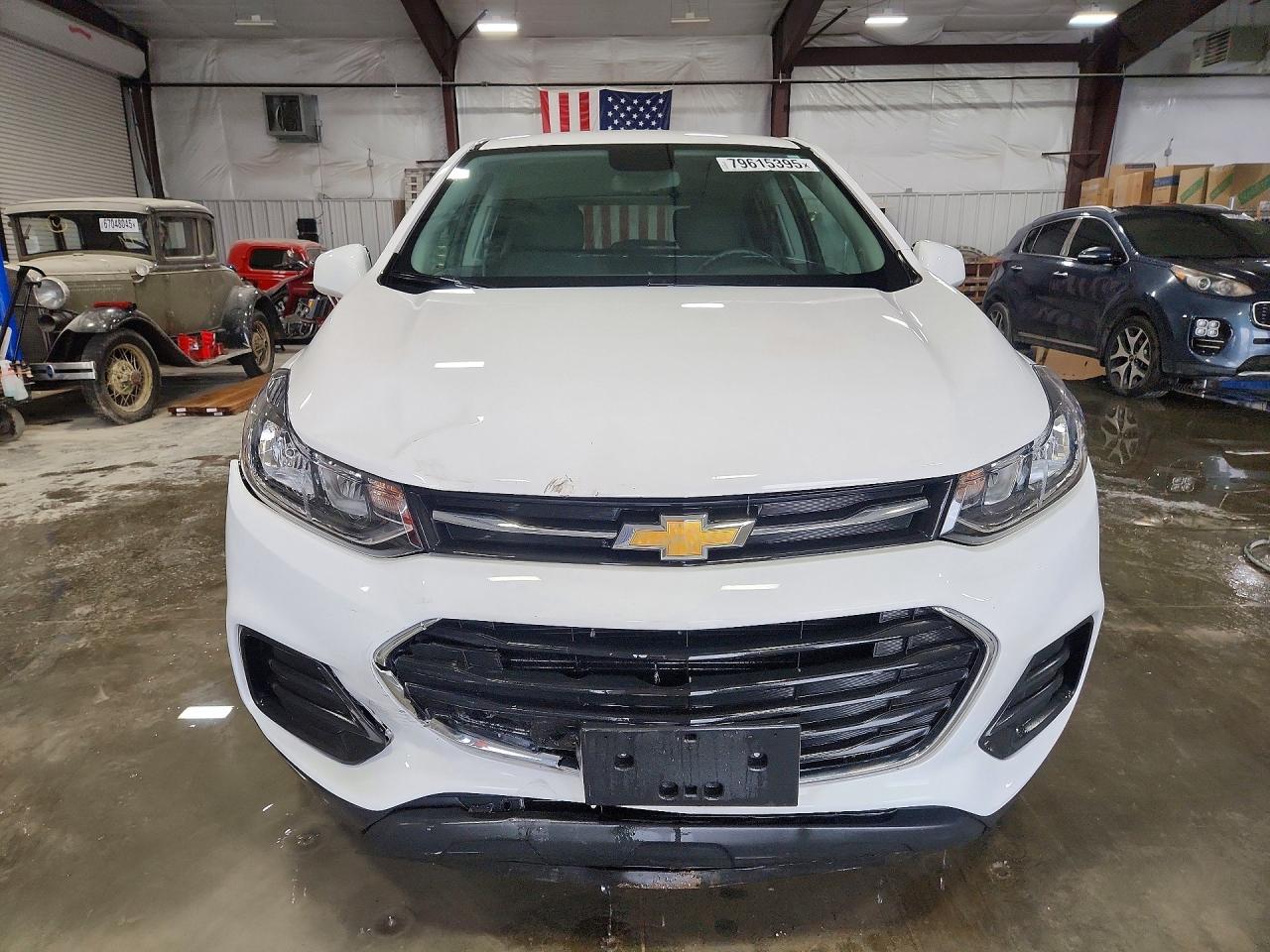 2020 CHEVROLET TRAX LS photo 9