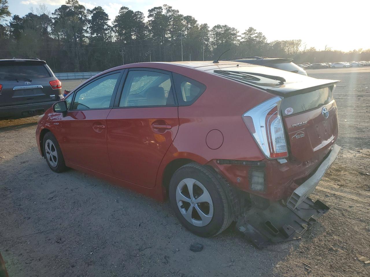 2014 TOYOTA PRIUS TWO photo 2