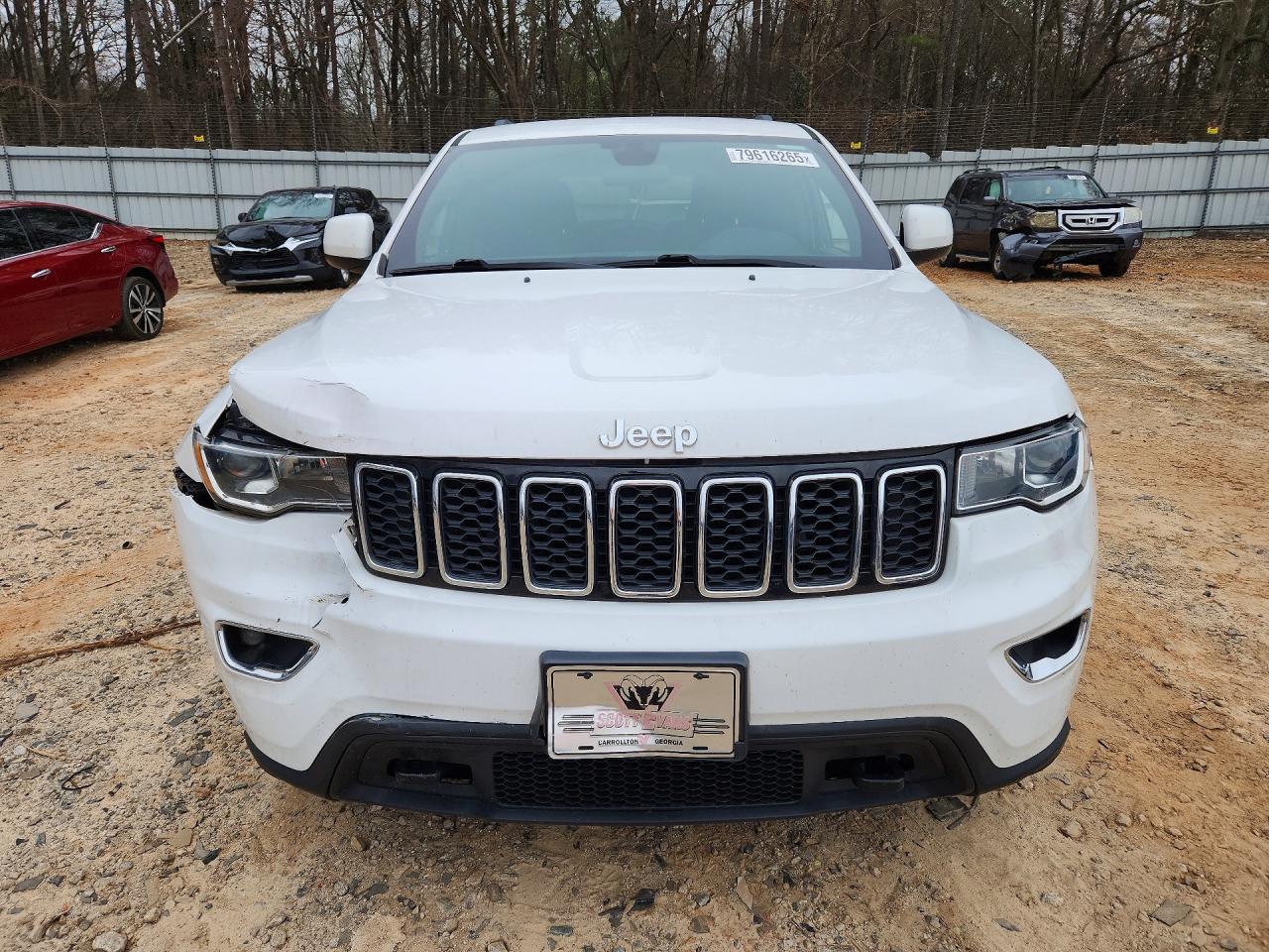 2020 JEEP GRAND CHEROKEE LAREDO photo 5