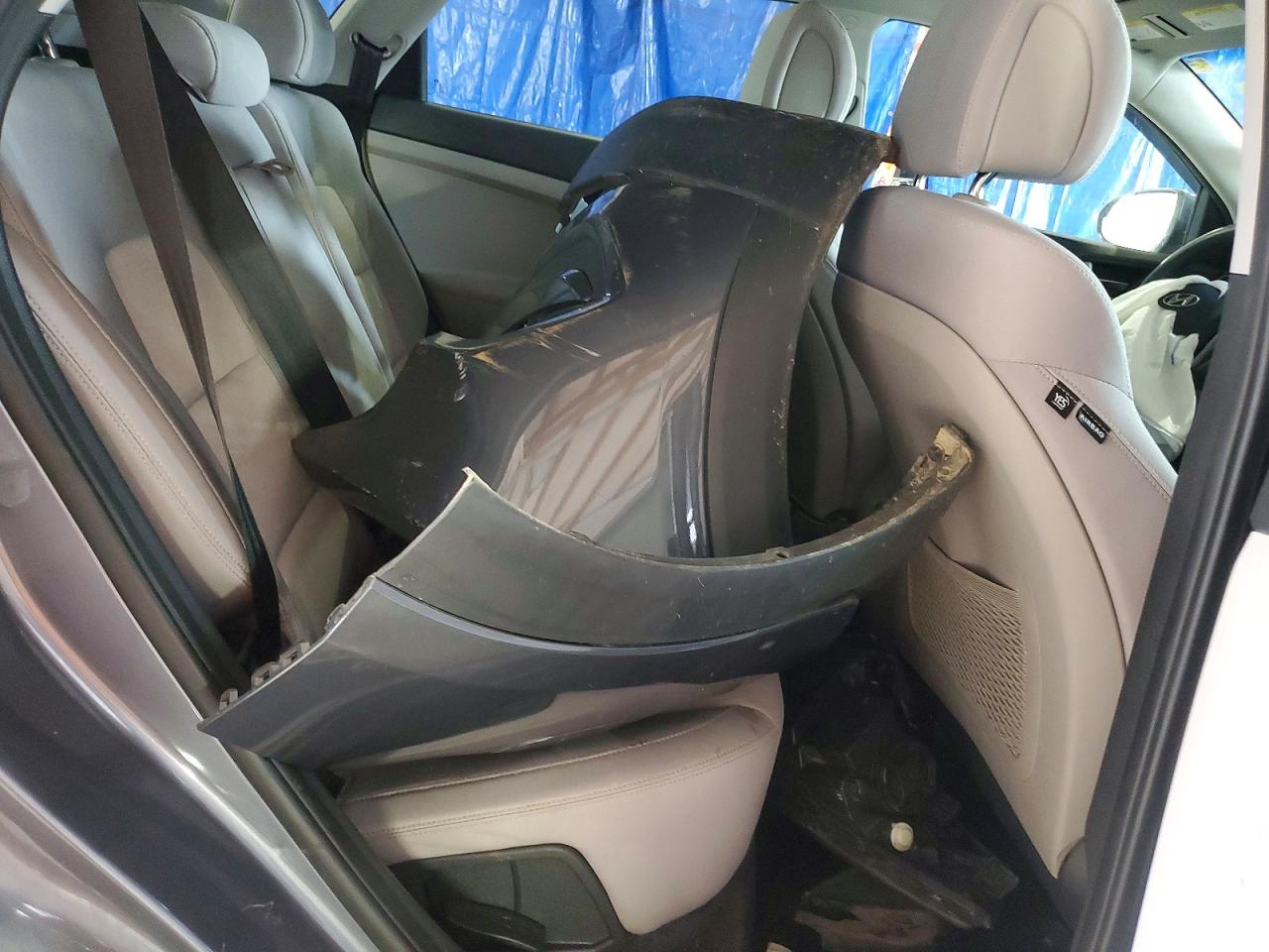 2017 HYUNDAI TUCSON SE photo 11