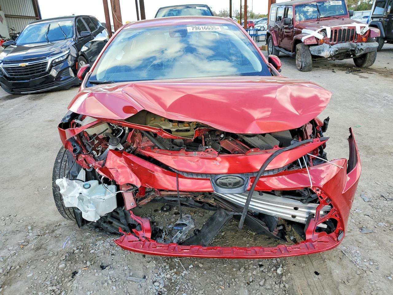2020 TOYOTA COROLLA LE photo 9