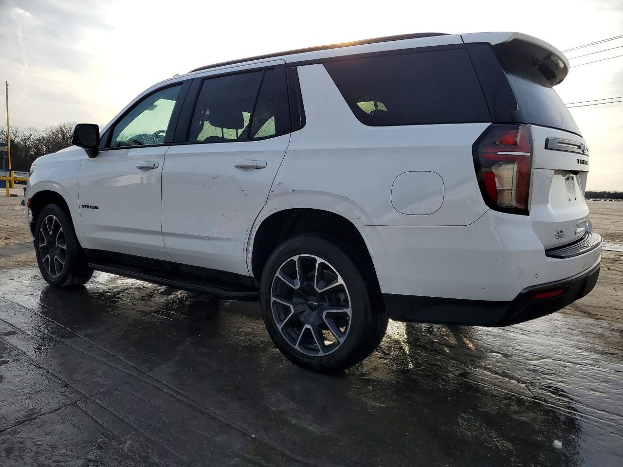 2021 CHEVROLET TAHOE C1500 RST photo 3