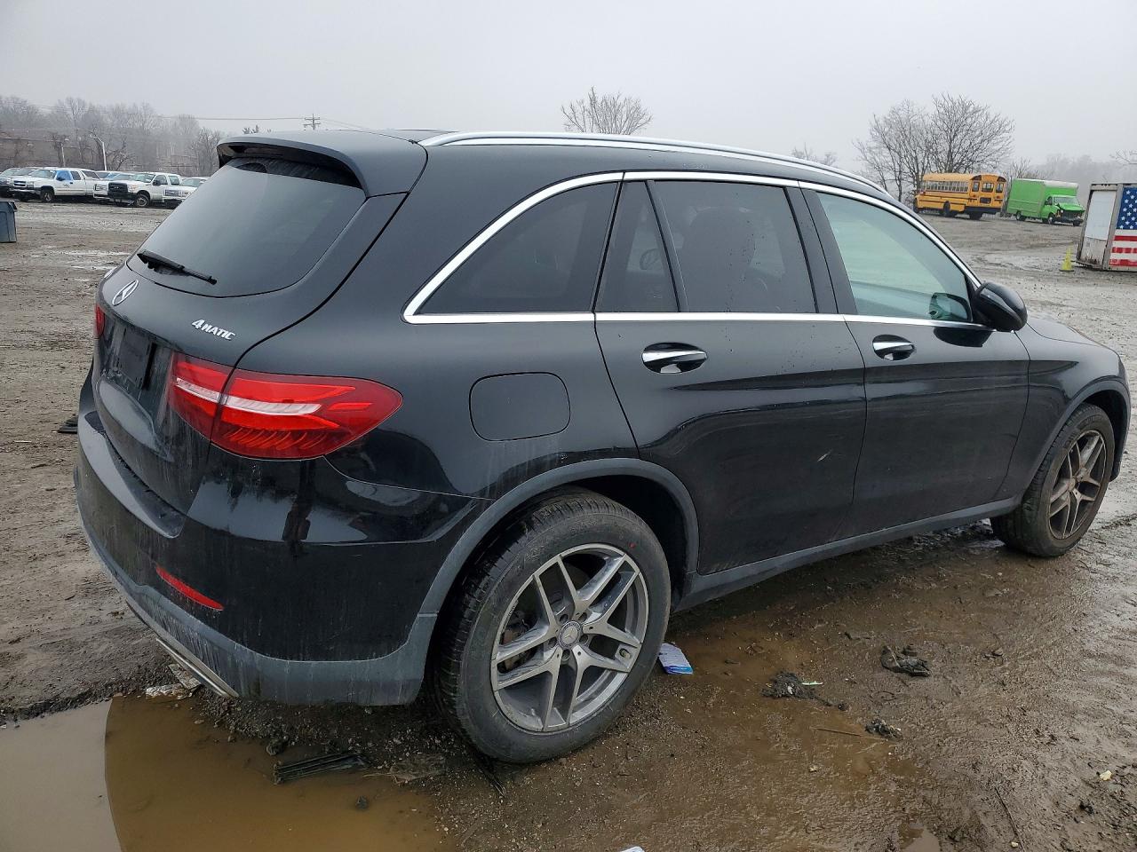 2016 MERCEDES-BENZ GLC 300 4MATIC photo 7